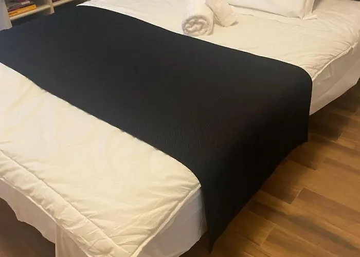 Apartment San Giovanni Living House A 4 Minuti A Piedi Da Metropolitana A Re Di